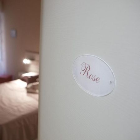 La Casa Di Alje Hotel Napoli Ngoại thất bức ảnh