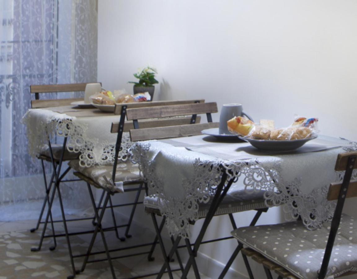La Casa Di Alje Hotel Napoli Ngoại thất bức ảnh