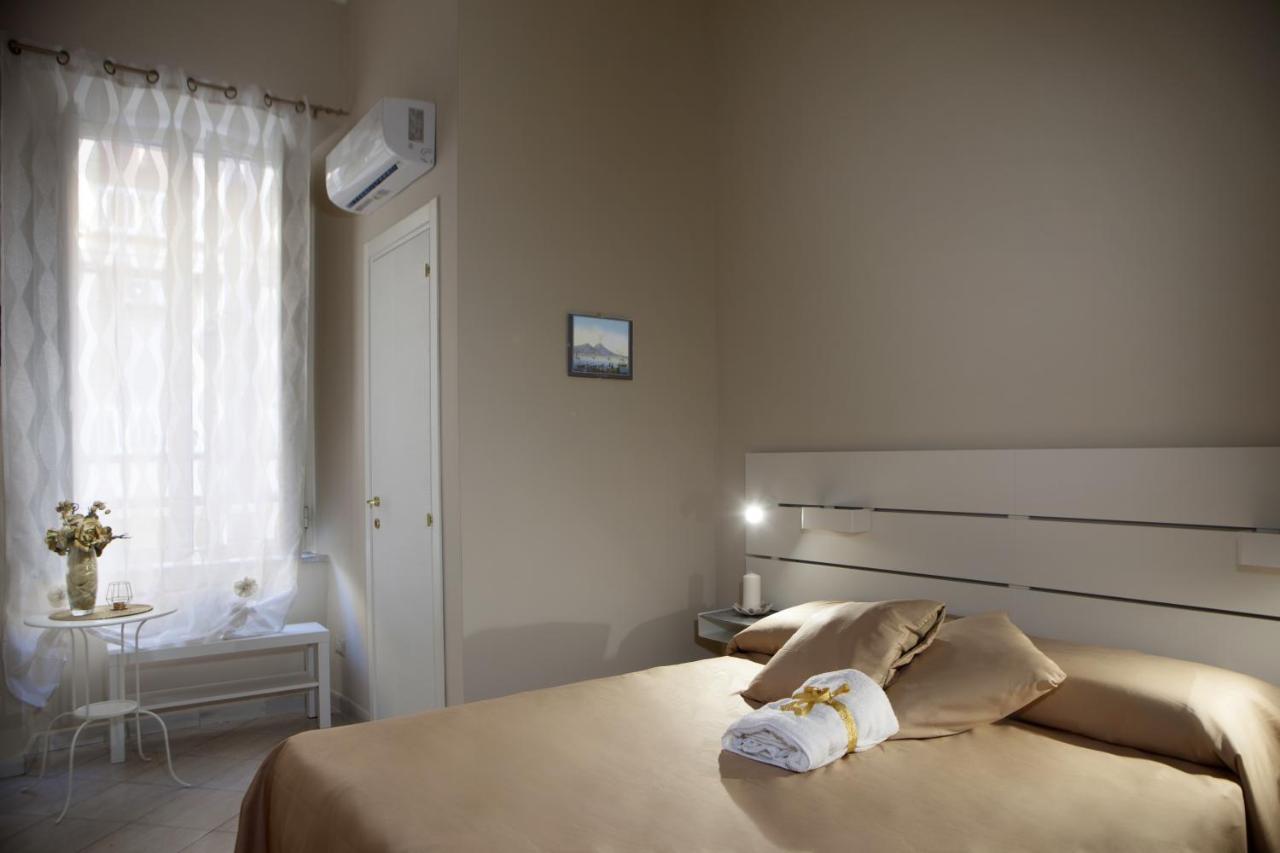 La Casa Di Alje Hotel Napoli Ngoại thất bức ảnh